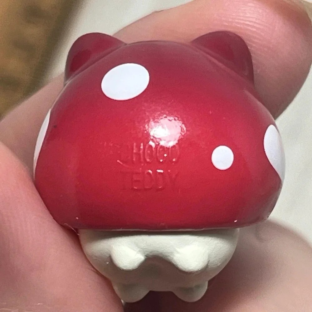 Choco Teddy includes mini